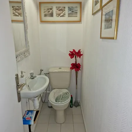 Le Yacht Club Avec Acces Et Parking Prive Apartment *