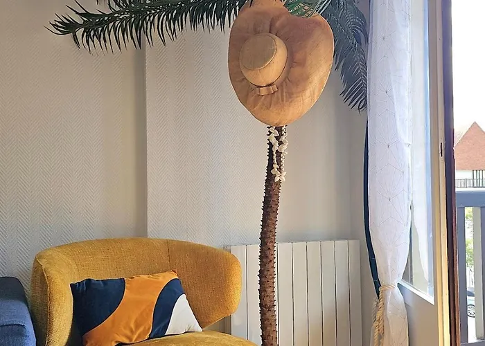 Le Yacht Club Avec Acces Et Parking Prive Blonville-sur-Mer